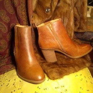 Lucky🍀Brand "Bidelia" Ankle Bootie, woman's size 8.5,brown